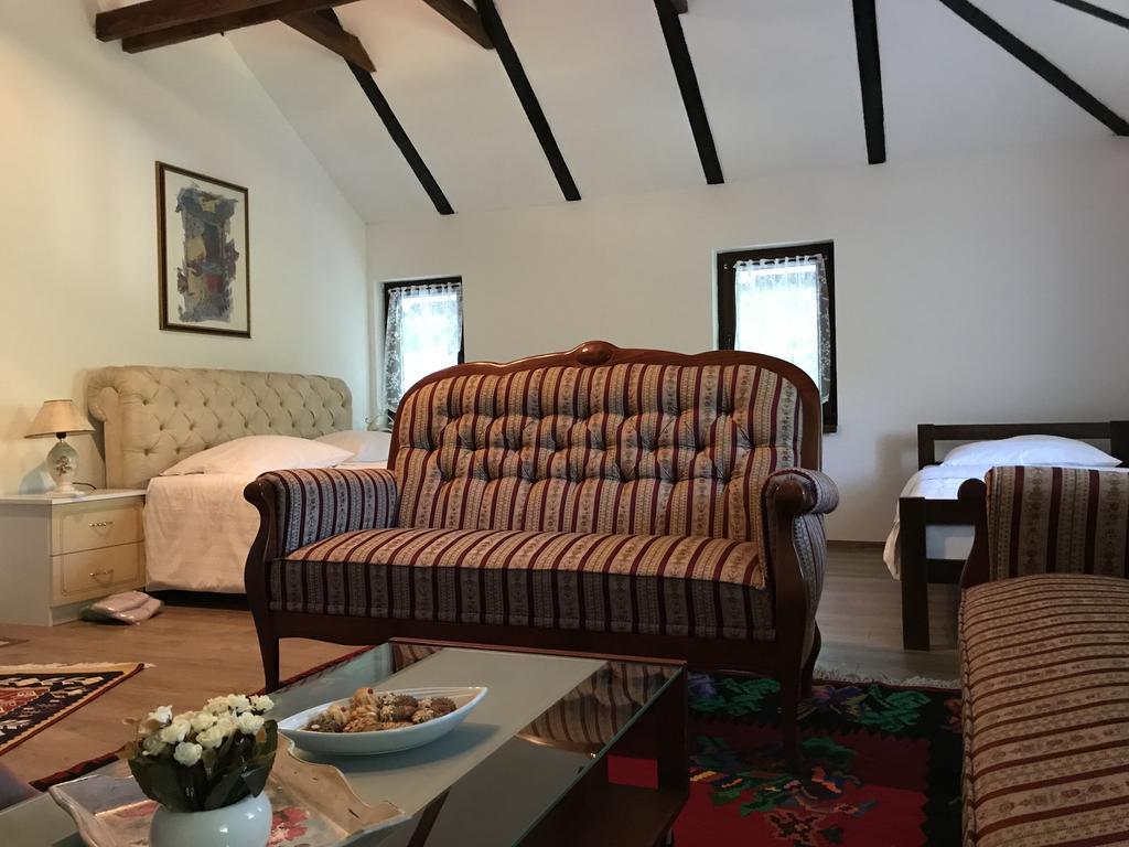 6 New River View Apartments Bihac Ngoại thất bức ảnh